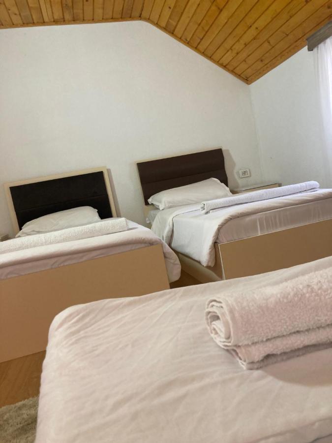 Bujtina Arturi Hotel Valbone Buitenkant foto